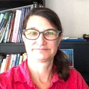 Meet your Posher, Deanna